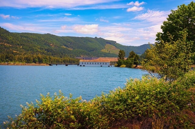 Dexter Reservoir with Lowell Covered Bridge, Oregon, Medium