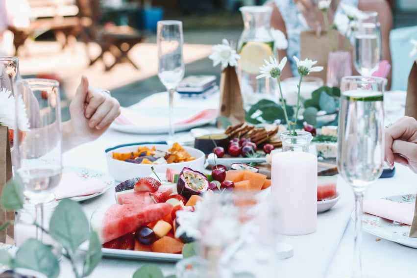 backyard dining table setting